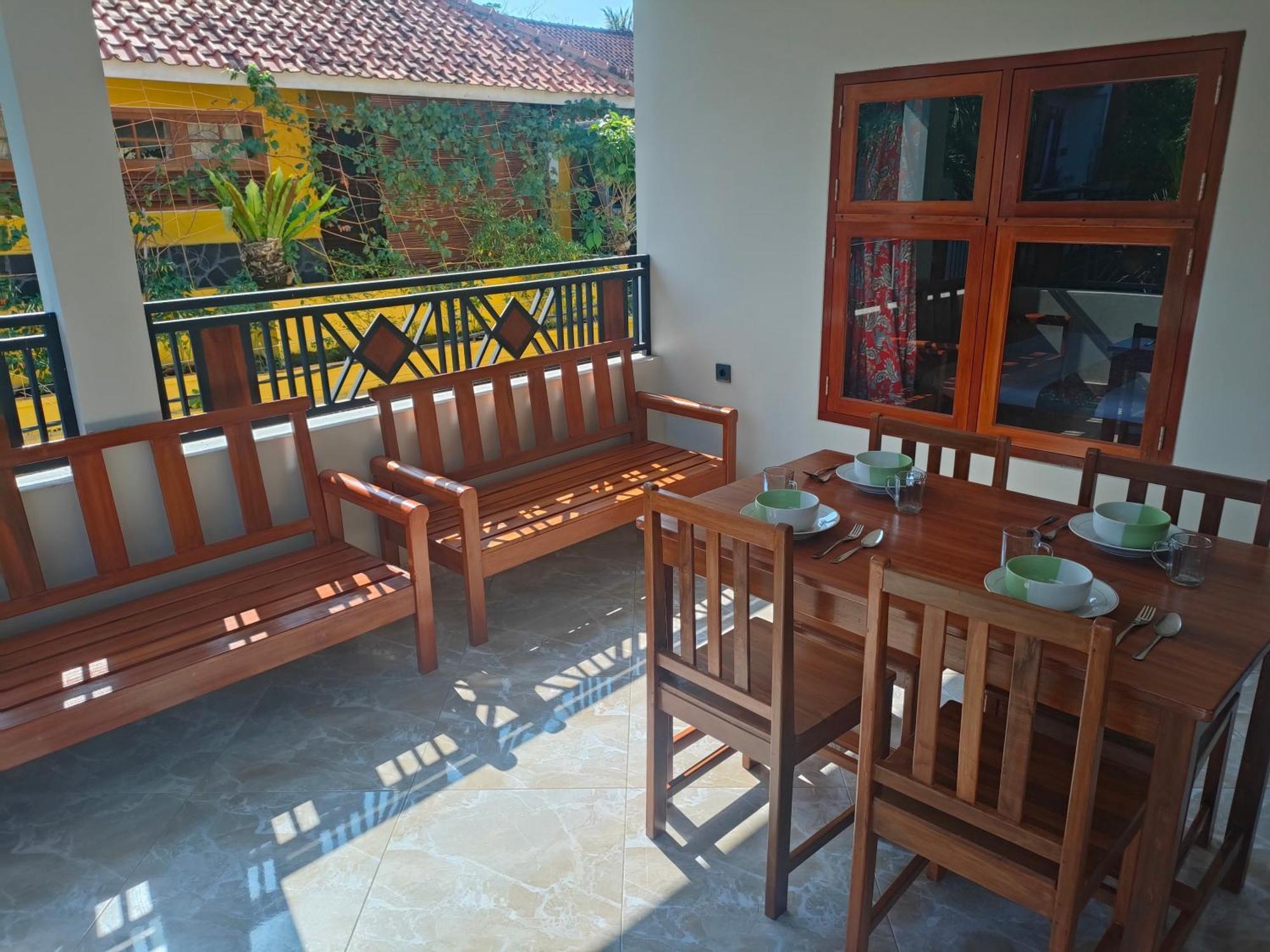 Mango Guesthouse Пангандаран Экстерьер фото